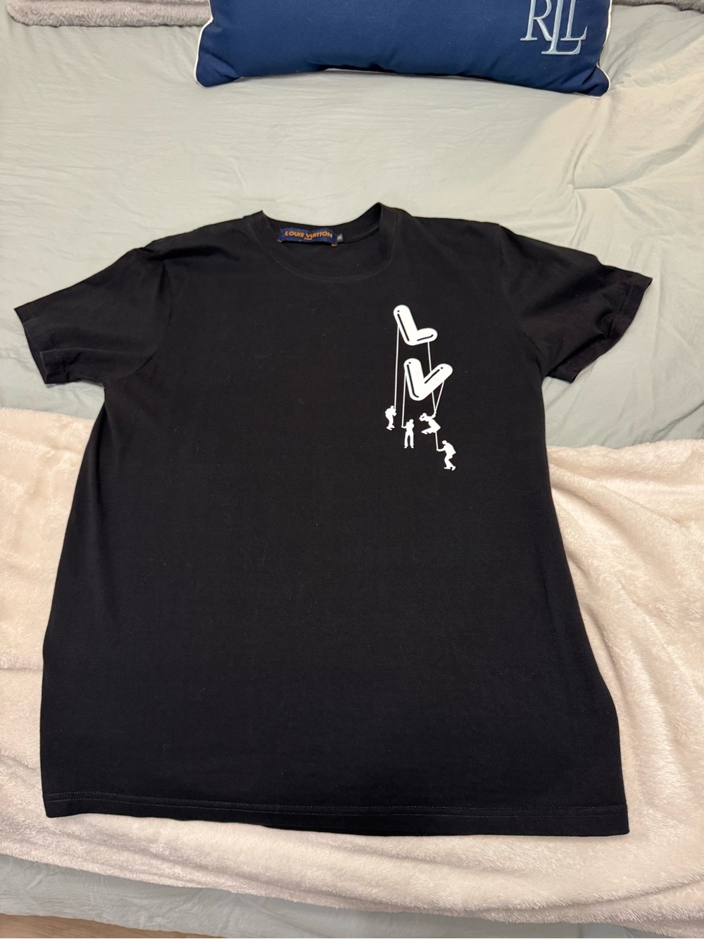 Louis Vuitton Black T-Shirt with White LV Ballon Logo